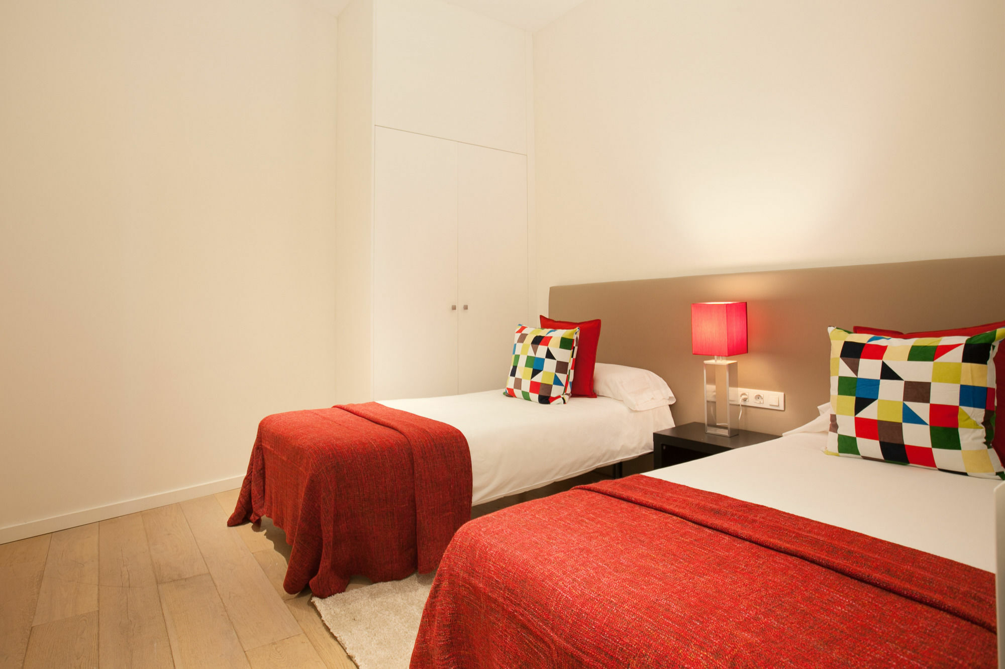 Rent Aparments Diagonal-aribau Appartamento