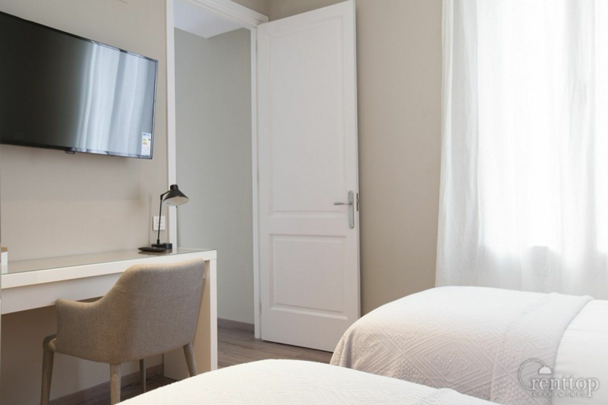 Rent Aparments Diagonal-aribau Appartamento *